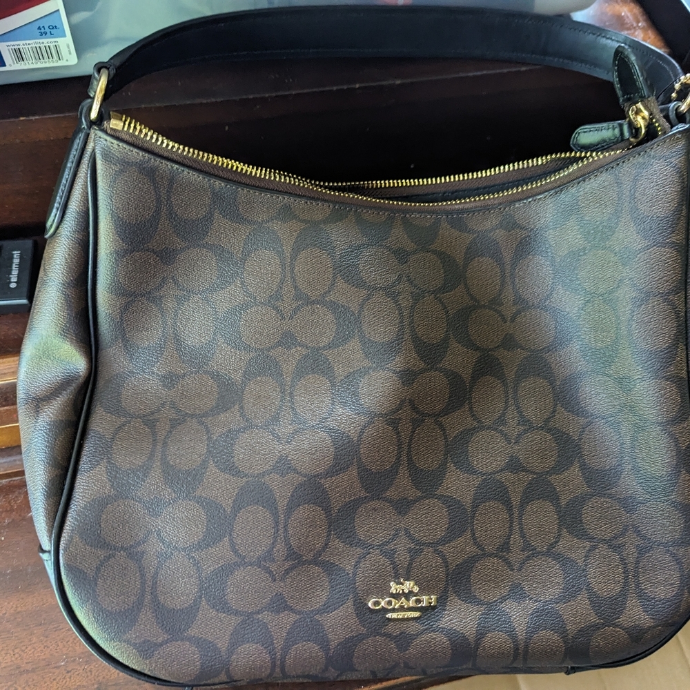 Shoulder bag